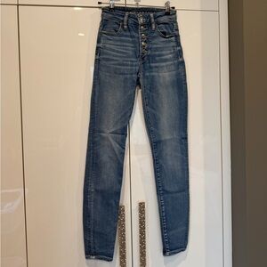 American Eagle Outfitters Light Blue Skinny Jeans